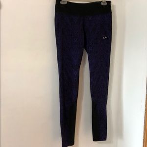 Nike leggings